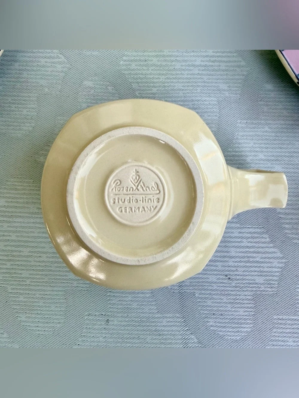 1980s Rosenthal Studio-Linie Dorothy Hafner “Flash” Tea Cup & Saucer (SET OF 5)